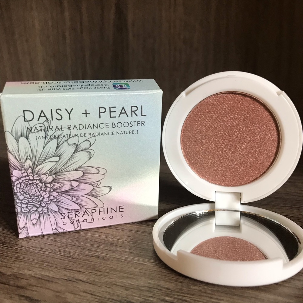 Daisy + Pearl Natural Radiance Booster